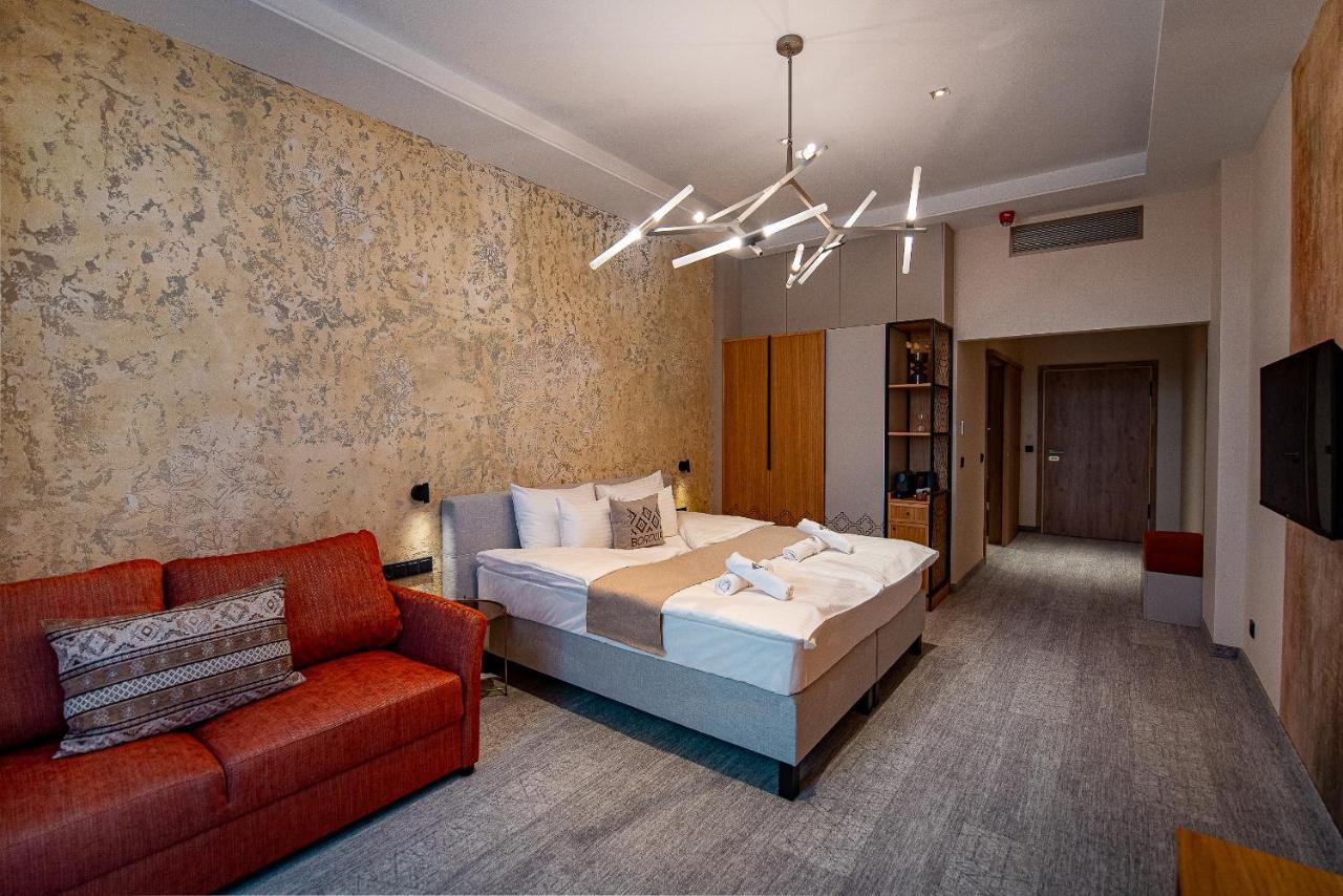 Bordur Wellness Hotel Superior Es Szonyegmuzeum Békésszentandrás Extérieur photo