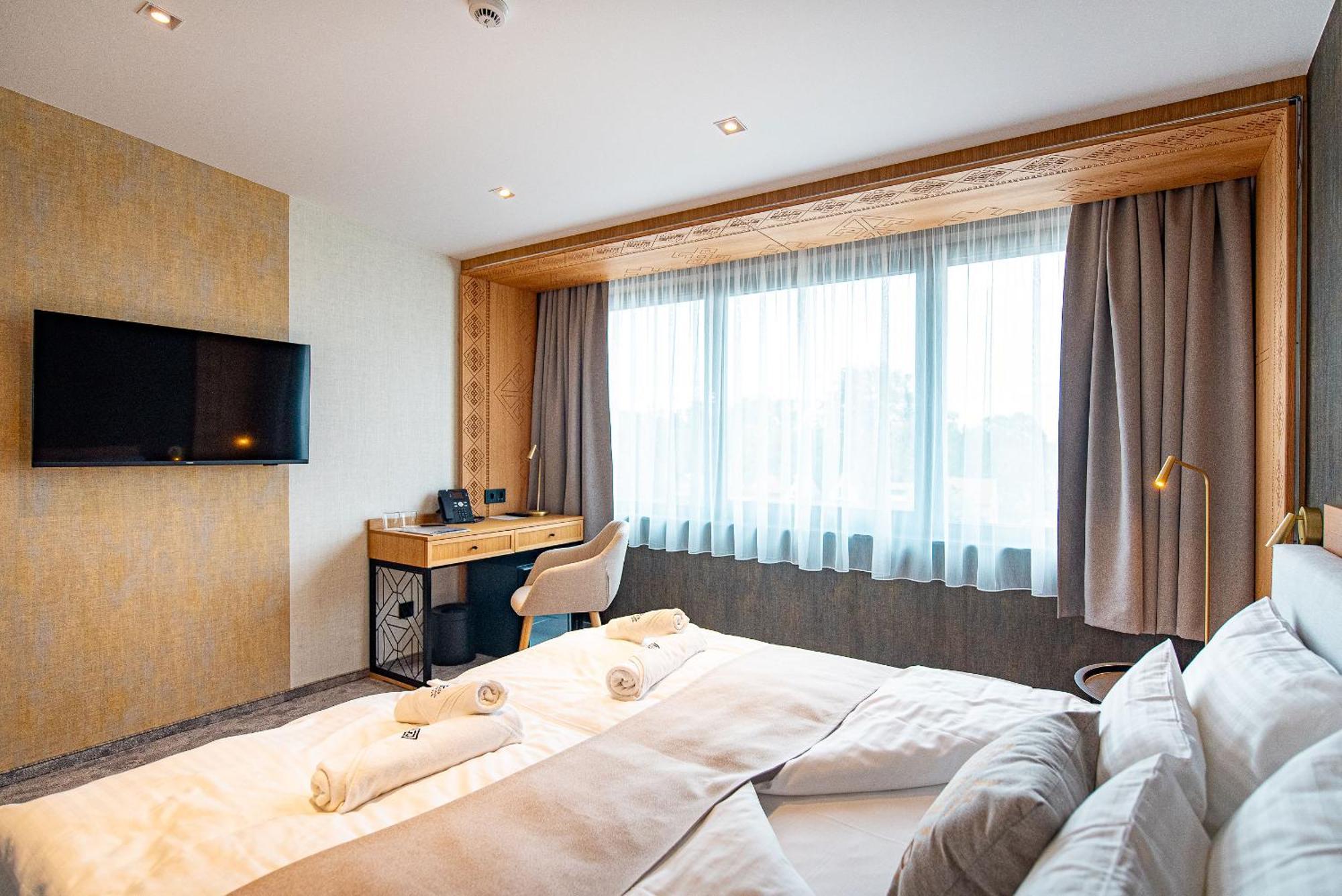 Bordur Wellness Hotel Superior Es Szonyegmuzeum Békésszentandrás Extérieur photo